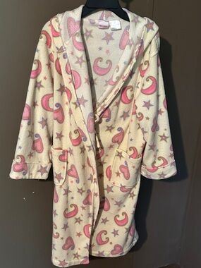 Xhilaration Cream Hooded Fleece Robe with Pink Moon & Star Print